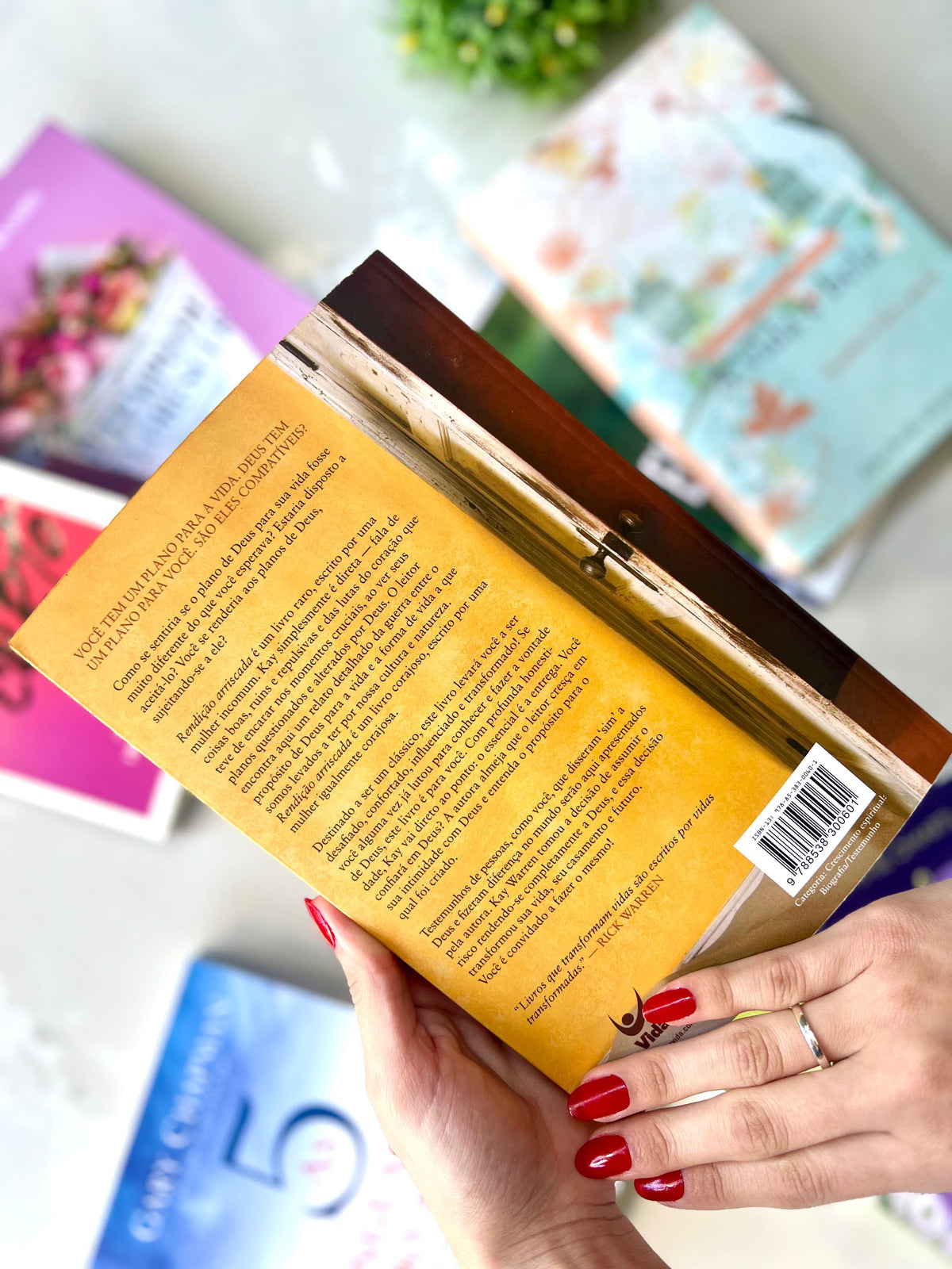 PRONTA ENTREGA Livro Rendição Arriscada: Entregar-se a Deus Não é a Melhor Forma de Viver, é a única