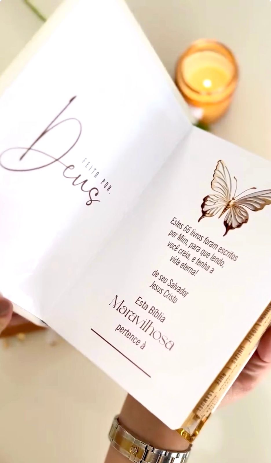 Combo Bíblia Courino Branco Metamorfose + Placa Grande + Cartela de Índices